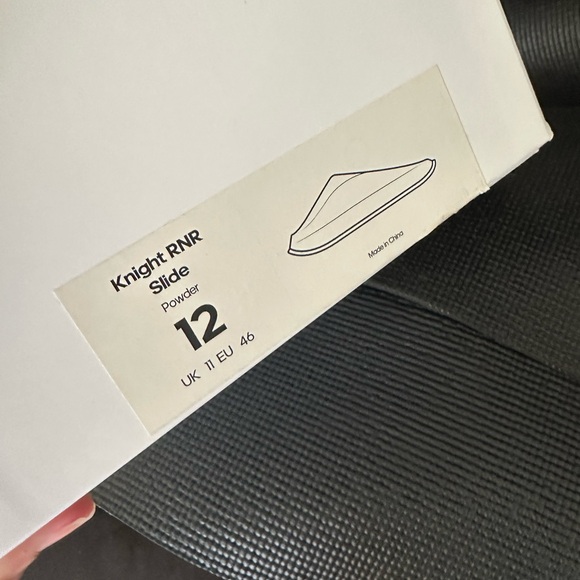 FCTRY LAB KNIGHT RNR SLIDE - Picture 11 of 12